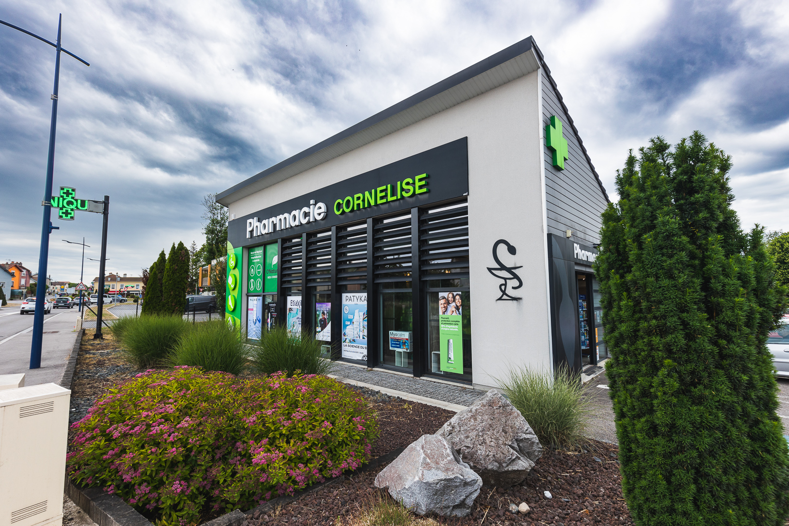 PHARMACIE_CORNELISE_1080